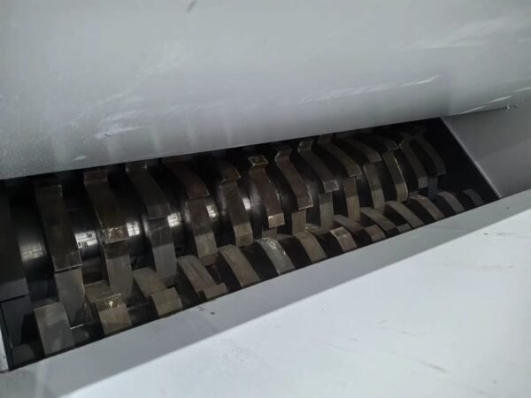 eq800